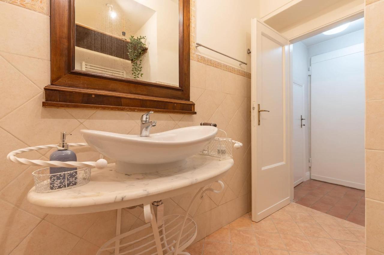 Sambrogio Suite-Hosted By Sweetstay Florencja Zewnętrze zdjęcie